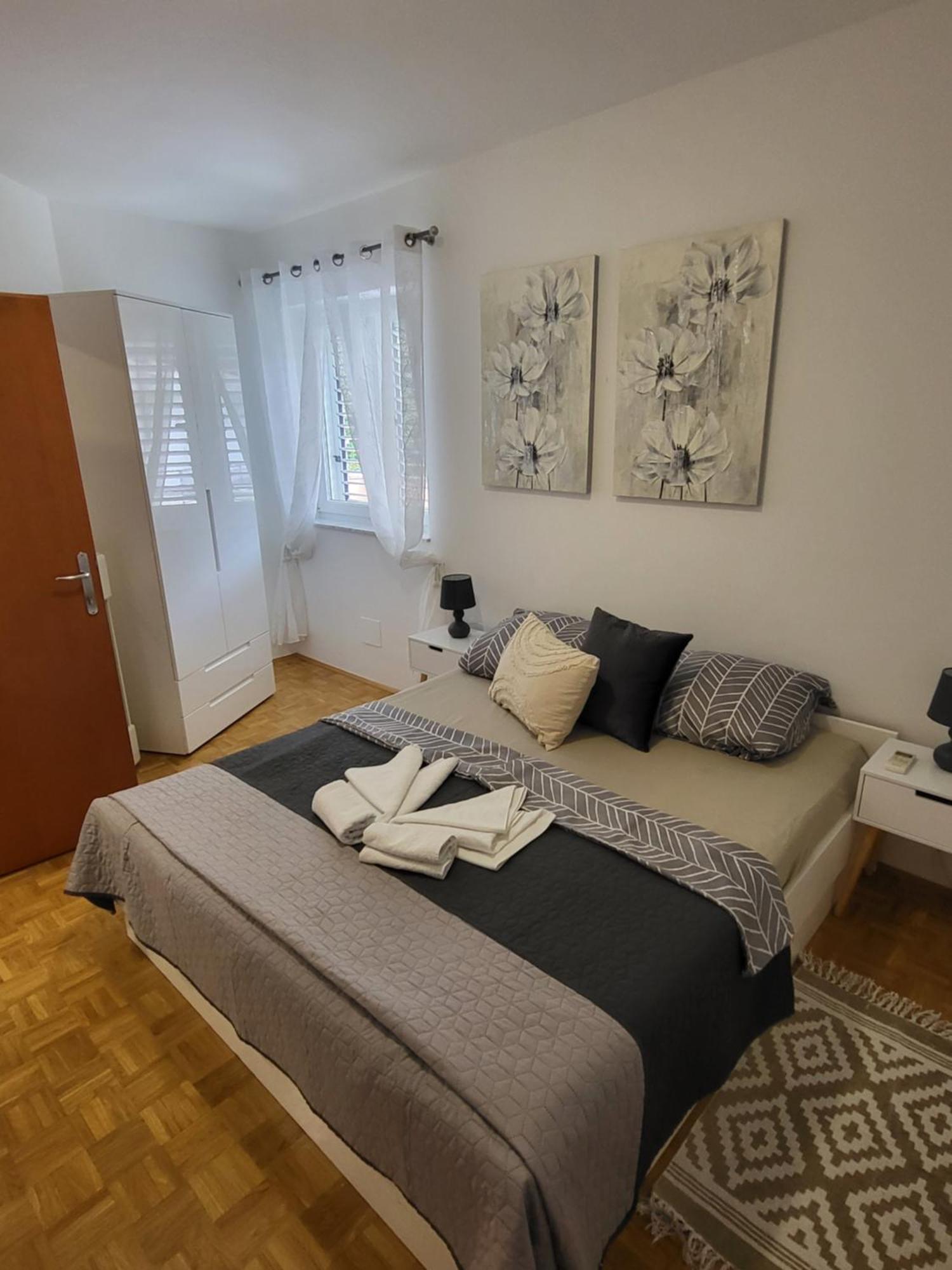 Apartmani Andiks Драмал Екстериор снимка