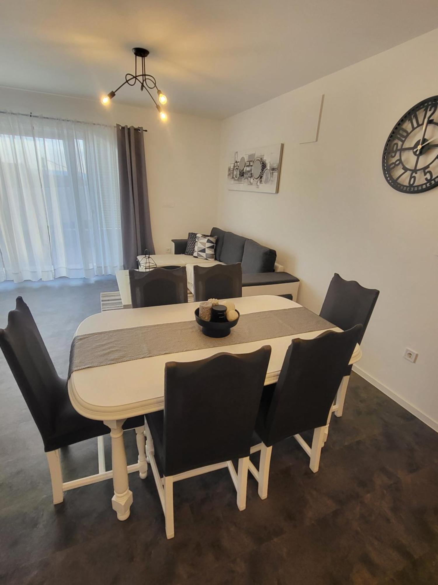 Apartmani Andiks Драмал Екстериор снимка